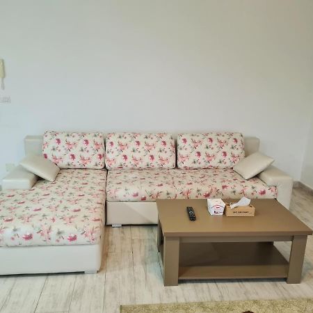 Cozy Apartment Arad Extérieur photo